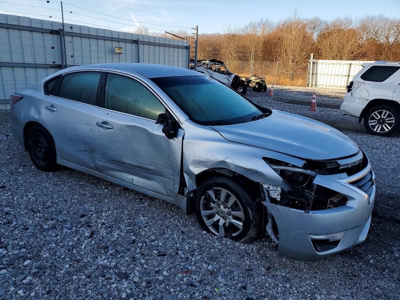 Photo 4 from auction – 2014 NISSAN ALTIMA 2.5 with VIN 1N4AL3AP3EC141150