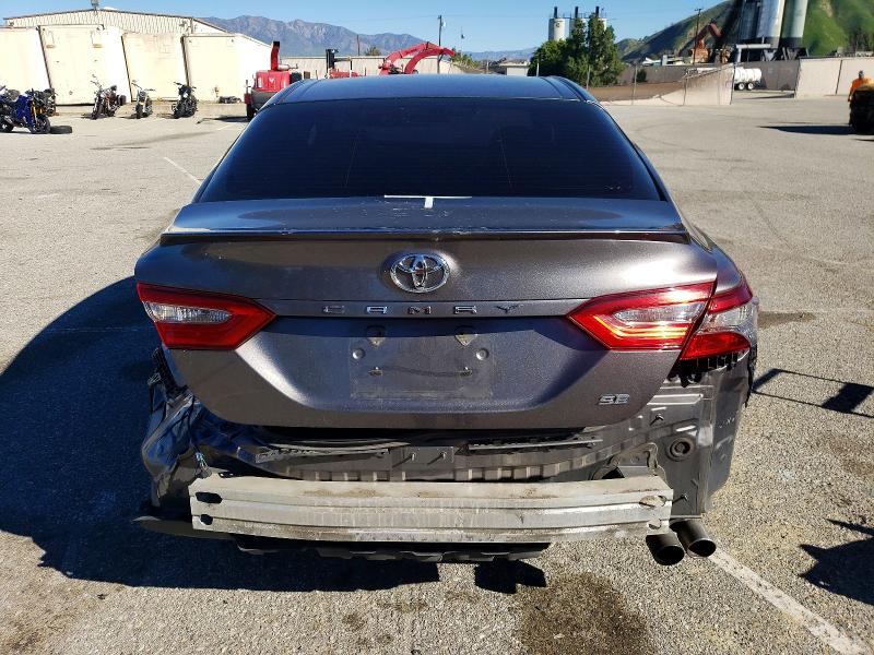 Photo 6 from auction – 2018 TOYOTA CAMRY with VIN 4T1B11HK2JU014053