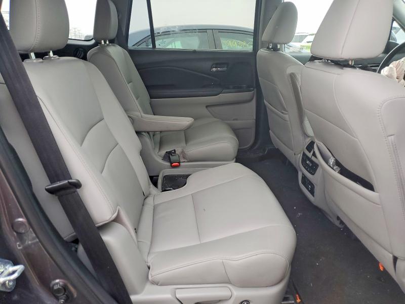 Photo 11 from auction – 2022 HONDA PILOT TOUR with VIN 5FNYF6H66NB007749