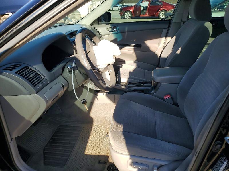 Photo 7 from auction – 2005 TOYOTA CAMRY LE with VIN 4T1BE32K15U628106