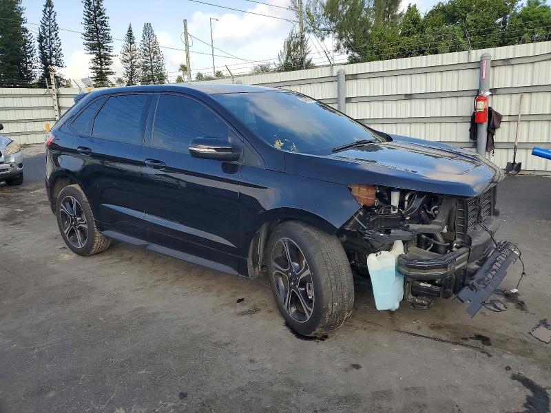 Photo 4 from auction – 2021 FORD EDGE ST with VIN 2FMPK4AP1MBA42771