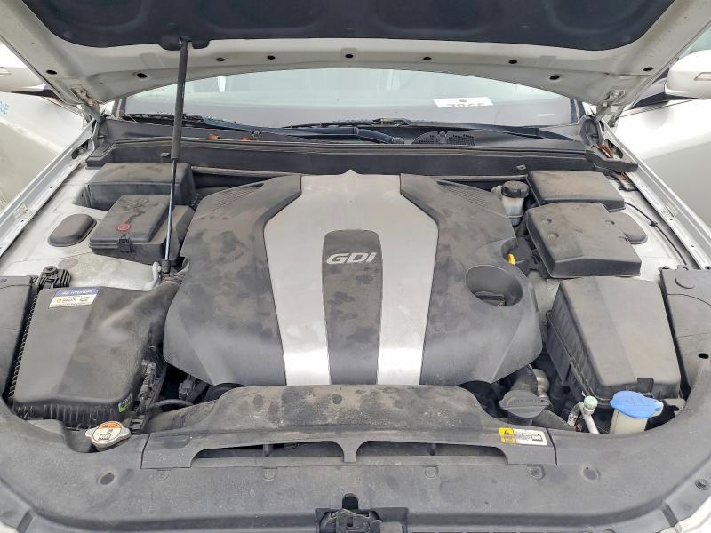 Photo 11 from auction – 2013 HYUNDAI GENESIS with VIN KMHGC4DD7DU247343