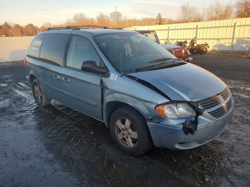 Photo 4 from auction – 2005 DODGE CARAVAN with VIN 1D4GP45R35B434663
