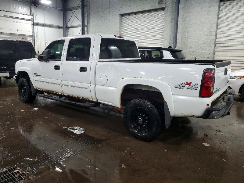 Photo 2 from auction – 2004 CHEVROLET SILVERADO with VIN 1GCHK23144F129407