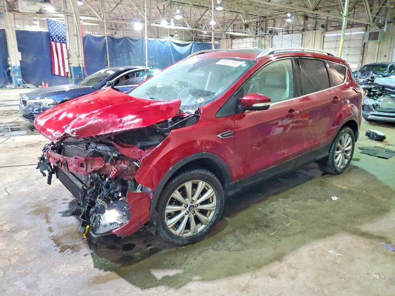 FORD ESCAPE TIT 2017 con VIN 1FMCU0JD8HUC85145 - Foto de la subasta
