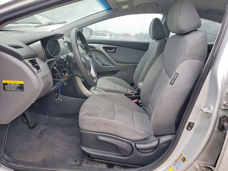 Photo 7 from auction – 2012 HYUNDAI ELANTRA GL with VIN KMHDH4AE0CU367257
