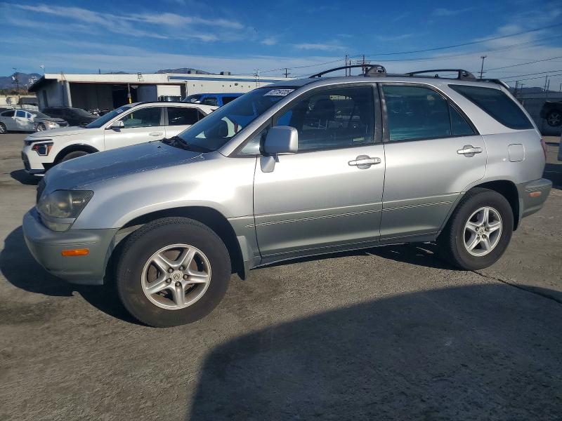 Photo 1 from auction – 1999 LEXUS RX 300 with VIN JT6HF10U1X0022584