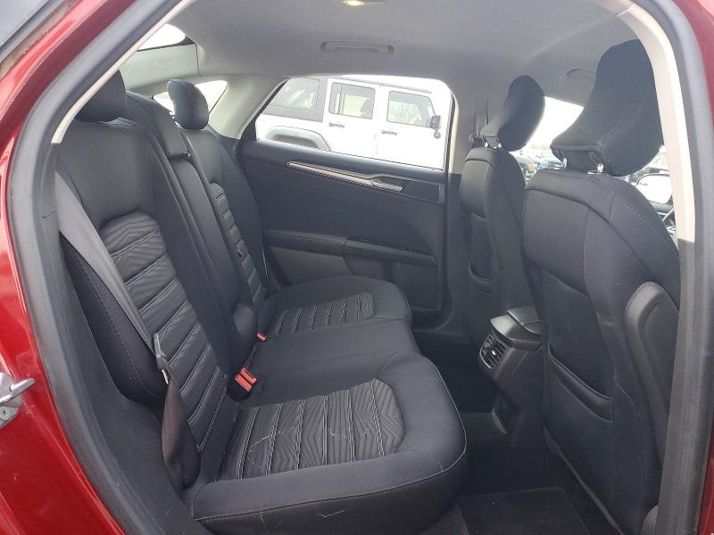 Фото 10 с аукциона – 2016 FORD FUSION SE с VIN 3FA6P0H75GR280991