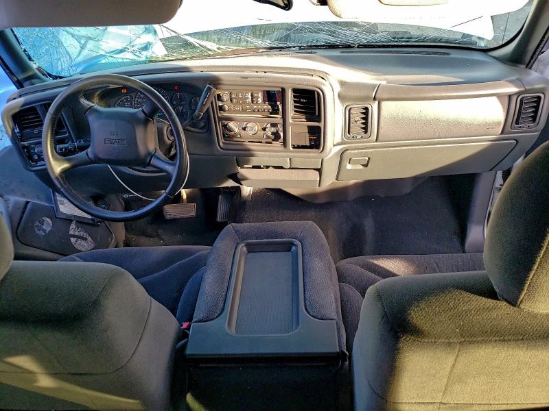 Photo 8 from auction – 2002 GMC NEW SIERRA with VIN 2GTEC19V721404356