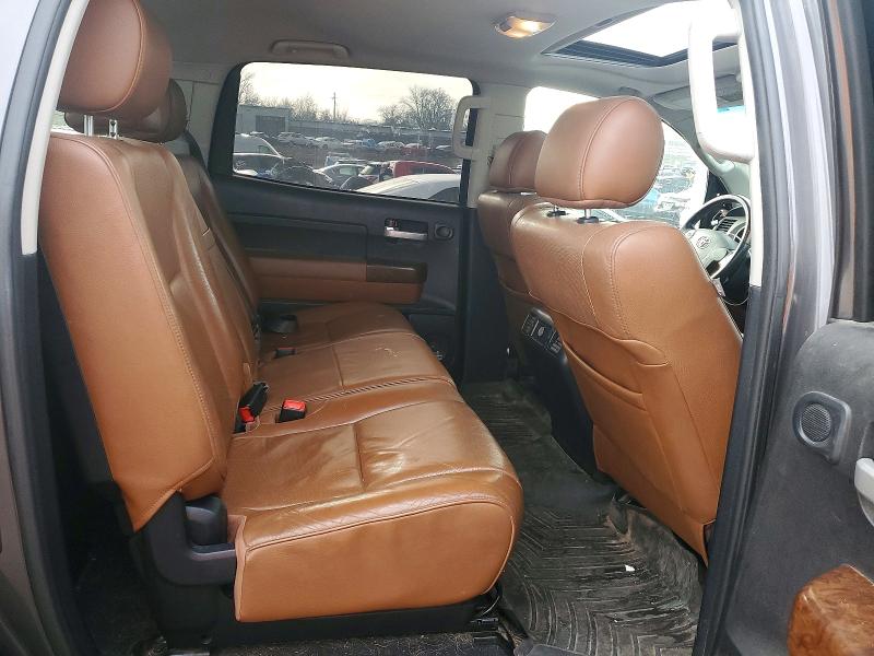 Photo 10 from auction – 2012 TOYOTA TUNDRA CRE with VIN 5TFHW5F19CX266224