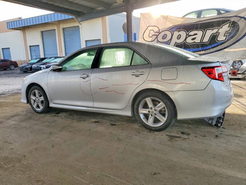 Photo 2 from auction – 2014 TOYOTA CAMRY L with VIN 4T1BF1FK6EU790499