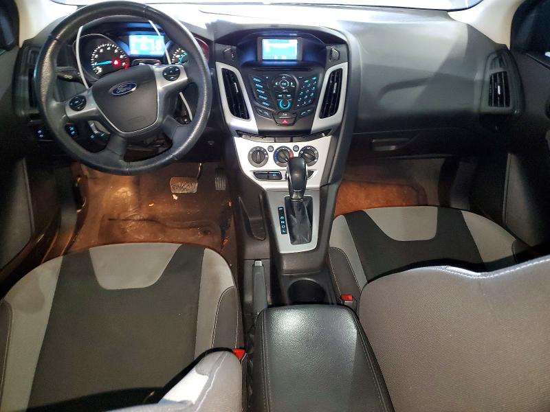 Photo 8 from auction – 2014 FORD FOCUS SE with VIN 1FADP3F28EL275490