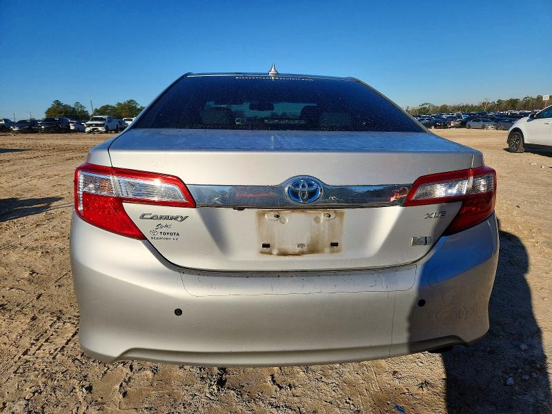 Photo 6 from auction – 2012 TOYOTA CAMRY with VIN 4T1BD1FK6CU025621