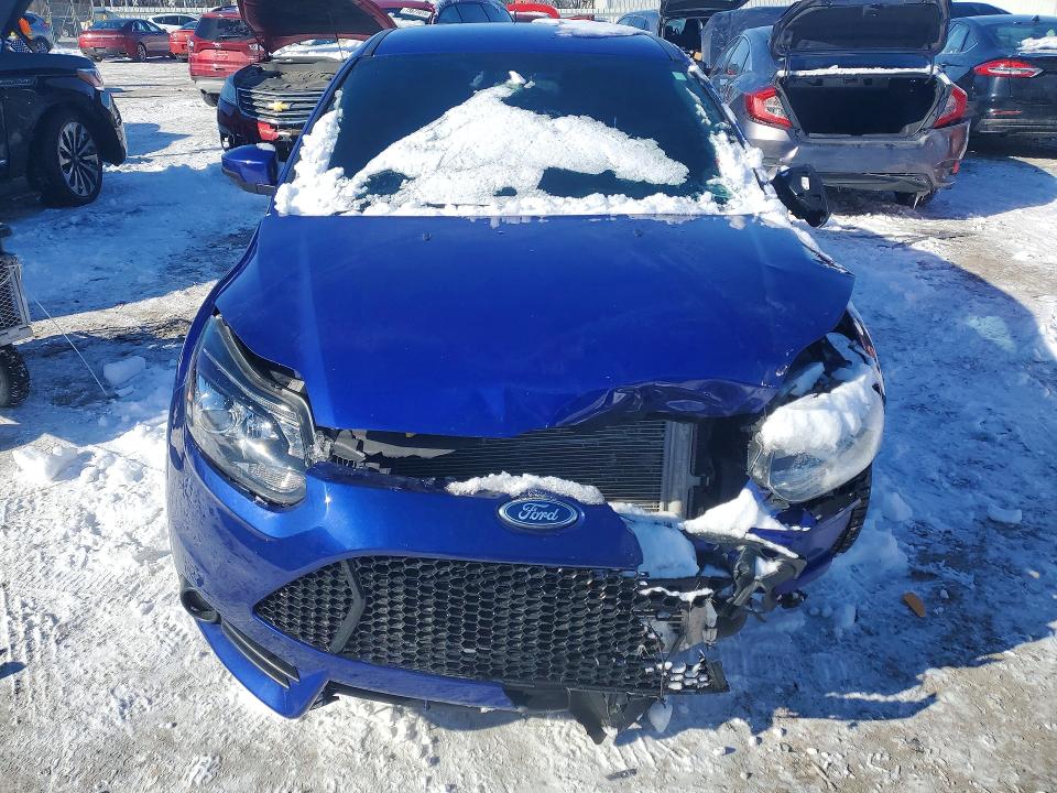 Photo 5 from auction – 2013 FORD FOCUS ST with VIN 1FADP3L9XDL255077
