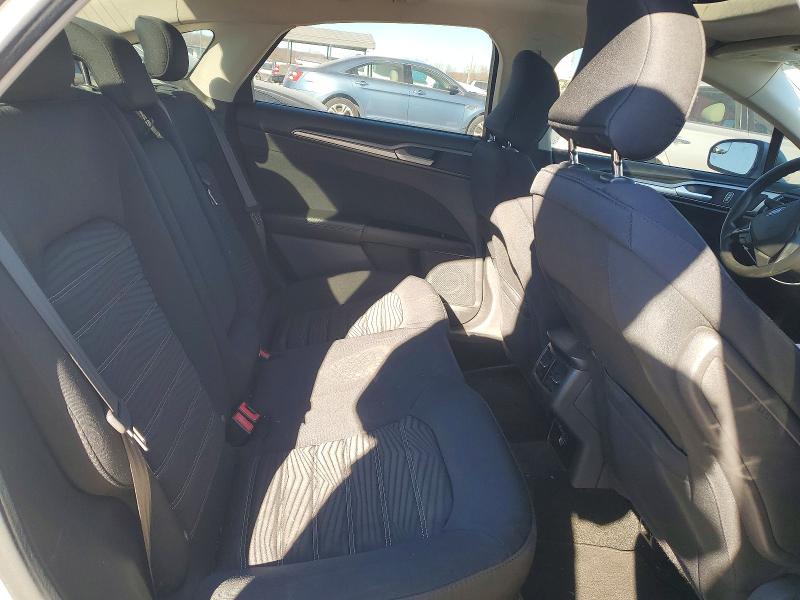 Photo 10 from auction – 2016 FORD FUSION SE with VIN 3FA6P0H75GR221259