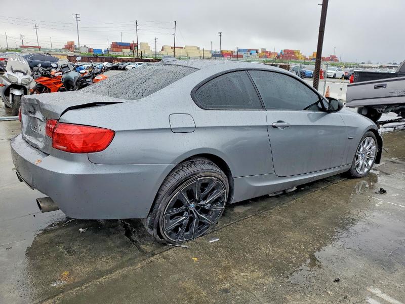 Photo 3 from auction – 2012 BMW 335 I with VIN WBAKG7C56CE803372