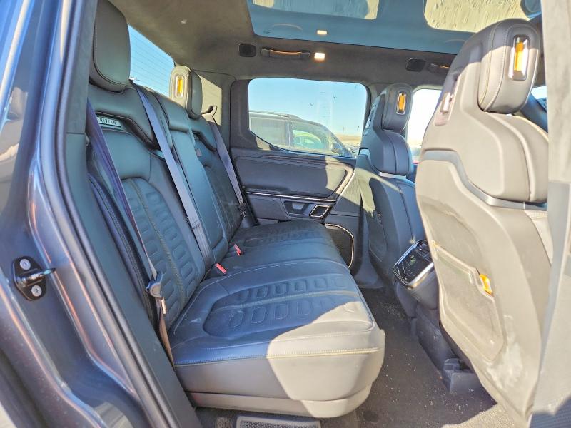 Photo 10 from auction – 2022 RIVIAN R1T ADVENT with VIN 7FCTGAAA1NN011275