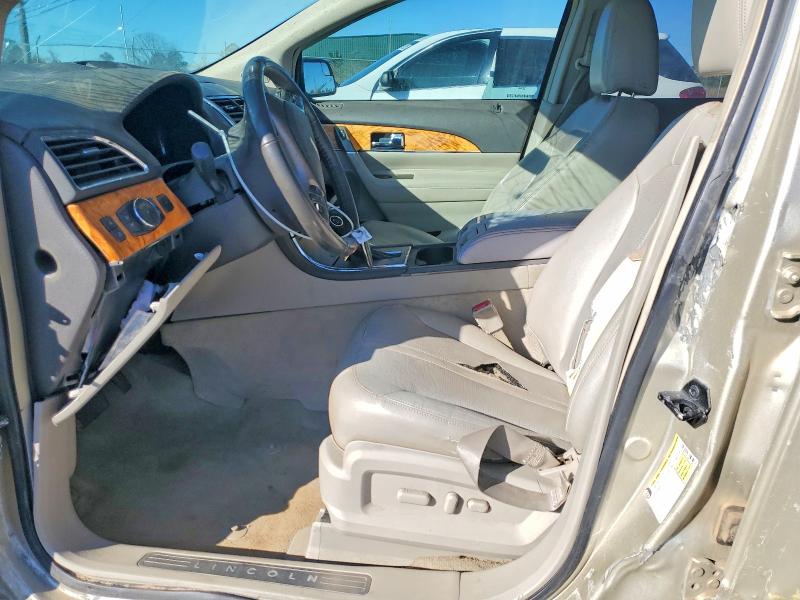 Photo 7 from auction – 2011 LINCOLN MKX with VIN 2LMDJ6JK3BBJ27389