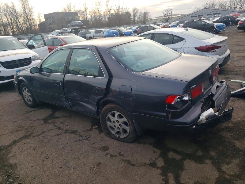 Photo 2 from auction – 2001 TOYOTA CAMRY LE with VIN 4T1BF22K01U970096