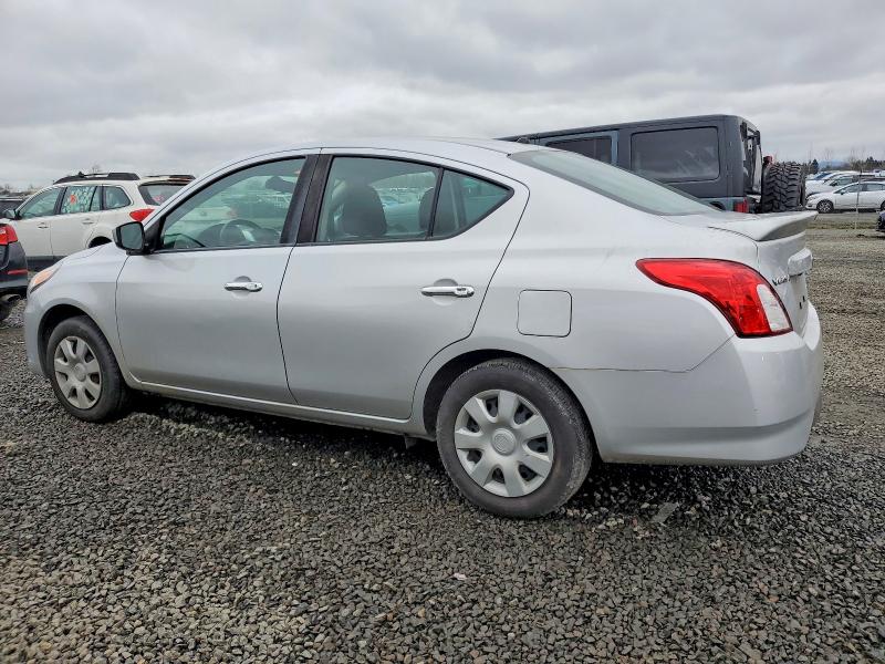 Photo 2 from auction – 2019 NISSAN VERSA S with VIN 3N1CN7AP4KL871334