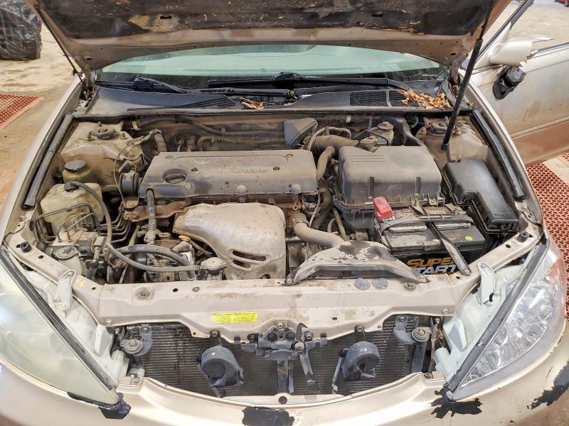 Photo 11 from auction – 2003 TOYOTA CAMRY with VIN 4T1BE32K53U727346