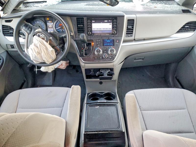 Photo 8 from auction – 2020 TOYOTA SIENNA LE with VIN 5TDKZ3DC2LS080441