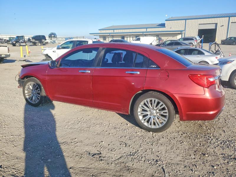 Photo 2 from auction – 2012 CHRYSLER 200 LIMITE with VIN 1C3CCBCG6CN161263