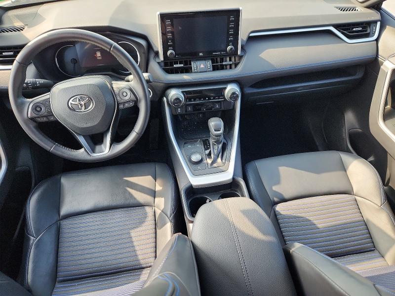Photo 8 from auction – 2020 TOYOTA RAV with VIN 2T3EWRFV6LW095028
