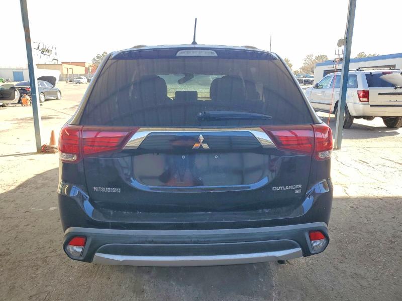 Foto 6 de la subasta – 2016 MITSUBISHI OUTLANDER con VIN JA4AD3A31GZ004352