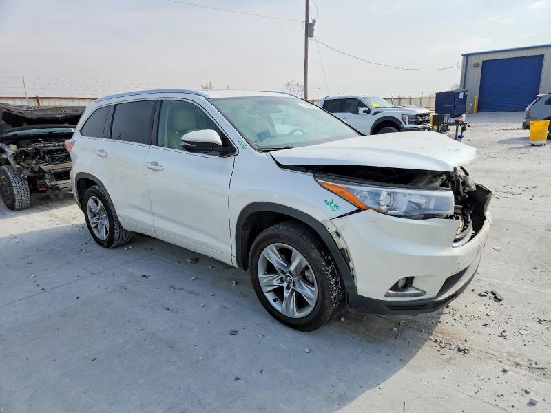 Photo 4 from auction – 2016 TOYOTA HIGHLANDER with VIN 5TDYKRFH5GS171400