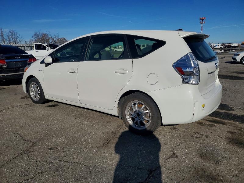 Photo 2 from auction – 2013 TOYOTA PRIUS V with VIN JTDZN3EU6D3251762