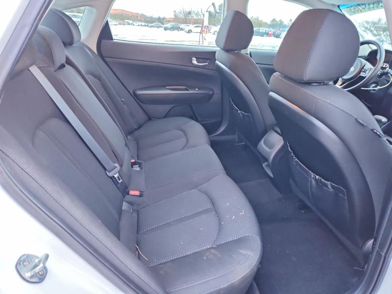Photo 10 from auction – 2018 KIA OPTIMA LX with VIN 5XXGT4L34JG199847