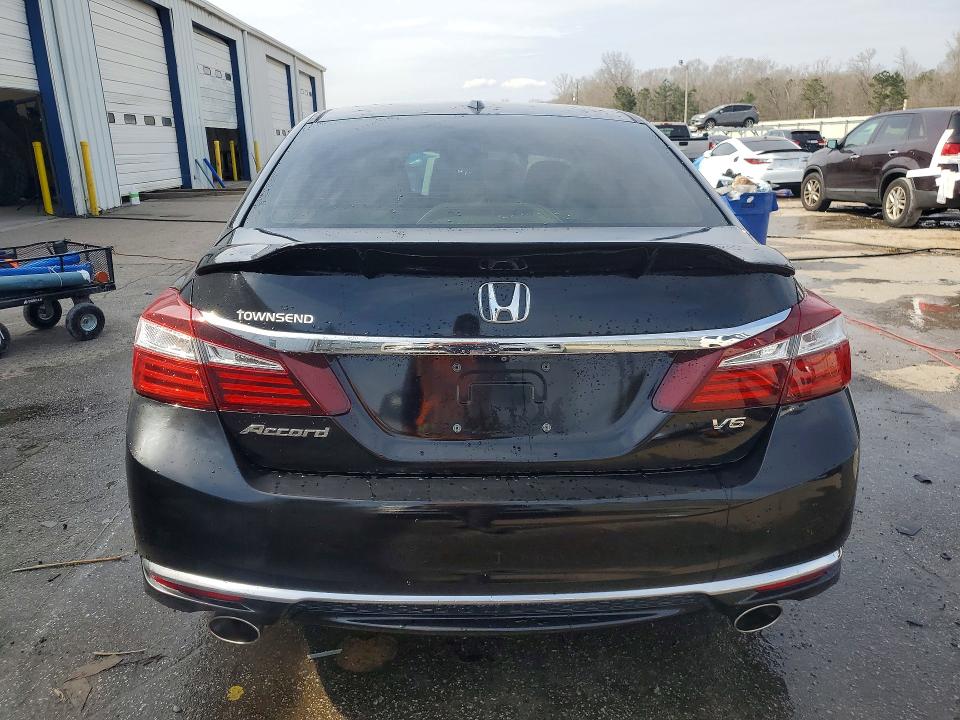 Photo 6 from auction – 2016 HONDA ACCORD EXL with VIN 1HGCR3F83GA034862