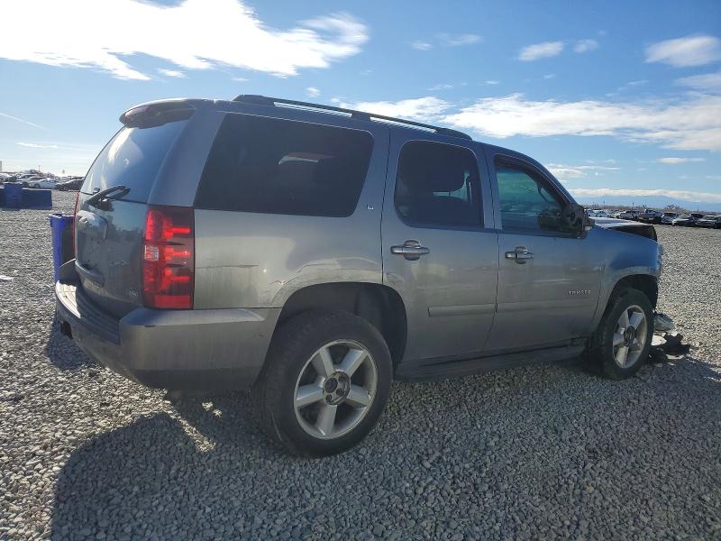 Photo 3 from auction – 2008 CHEVROLET TAHOE K150 with VIN 1GNFK13018R271573