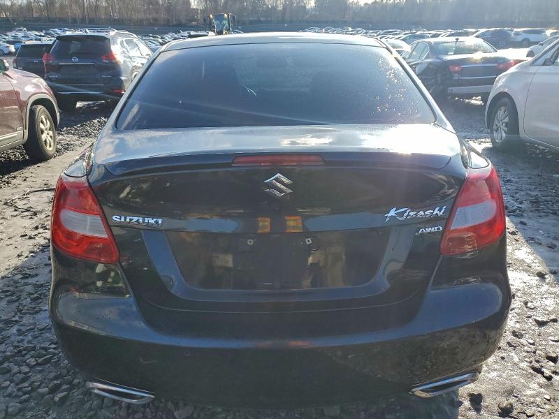 Photo 6 from auction – 2011 SUZUKI KIZASHI SP with VIN JS2RF9A80B6110096