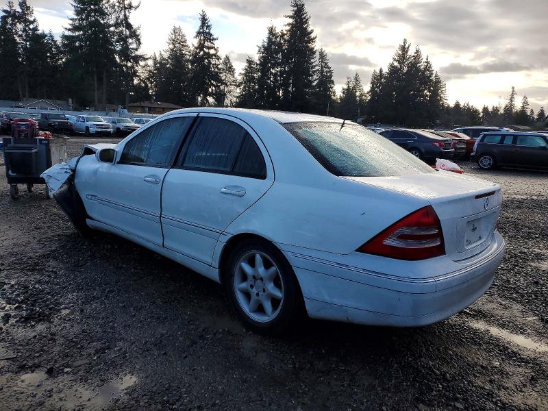 Photo 2 from auction – 2001 MERCEDES-BENZ C with VIN WDBRF61J01F118367