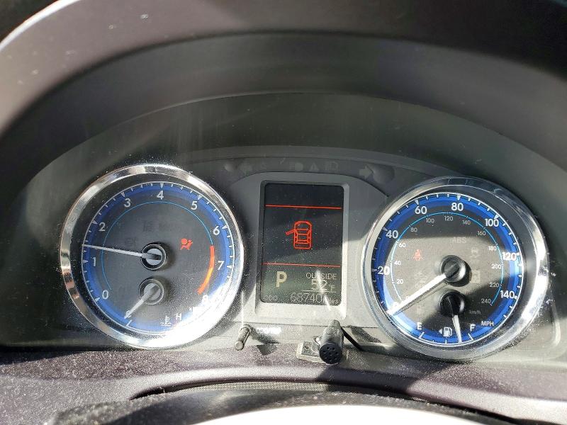 Photo 9 from auction – 2018 TOYOTA COROLLA with VIN 5YFBURHE7JP795069
