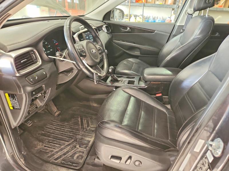 Photo 7 from auction – 2017 KIA SORENTO EX with VIN 5XYPHDA55HG312569