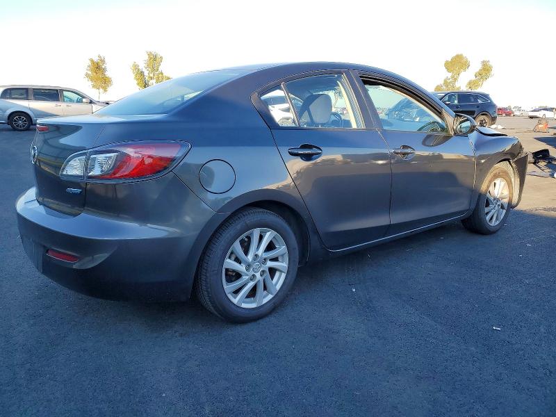 Photo 3 from auction – 2012 MAZDA 3 I with VIN JM1BL1V80C1576545