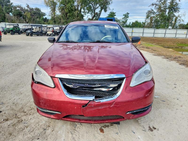 Photo 5 from auction – 2012 CHRYSLER 200 LX with VIN 1C3CCBABXCN124790