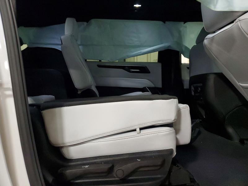 Photo 11 from auction – 2025 CHEVROLET SUBURBAN K with VIN 1GNS6FRD0SR232460