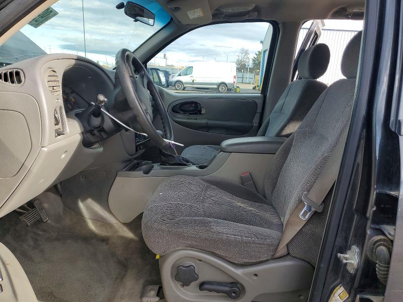 Photo 7 from auction – 2004 CHEVROLET TRAILBLAZER with VIN 1GNDT13S842265925