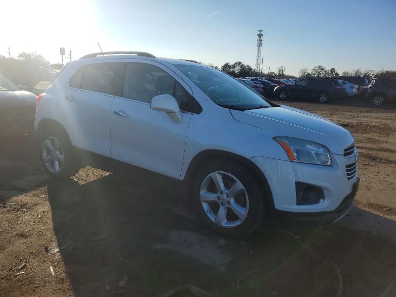 Photo 4 from auction – 2015 CHEVROLET TRAX LTZ with VIN KL7CJNSB3FB216036