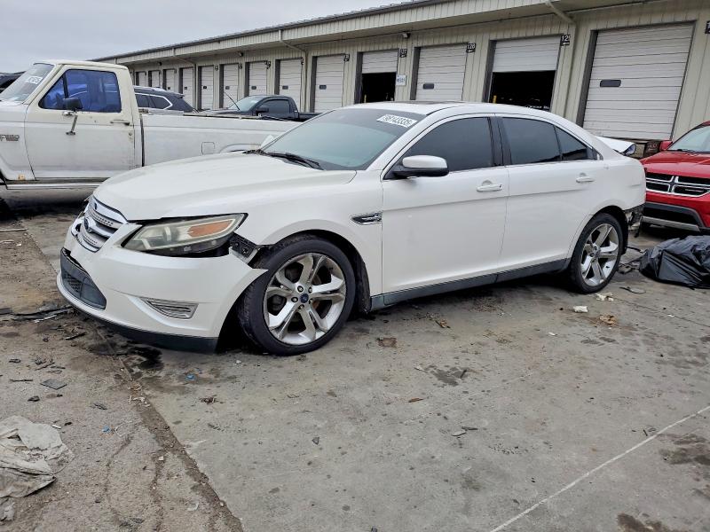 FORD TAURUS SHO 2011 with VIN 1FAHP2KT3BG126497 - Photo from auction