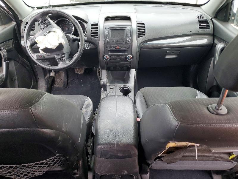 Photo 8 from auction – 2012 KIA SORENTO with VIN 5XYKU3A67CG302448