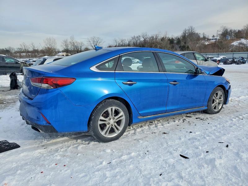 Photo 3 from auction – 2018 HYUNDAI SONATA with VIN 5NPE34AF4JH638070