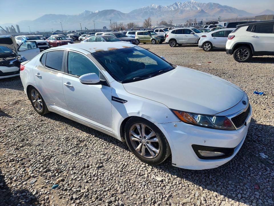 Photo 4 from auction – 2013 KIA OPTIMA EX with VIN 5XXGN4A77DG152882