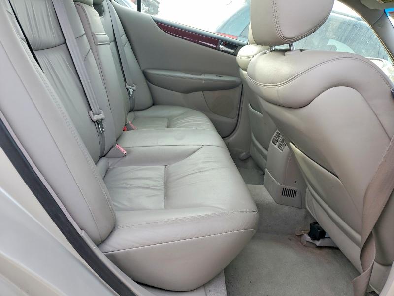 Photo 10 from auction – 2004 LEXUS ES with VIN JTHBA30G045003895