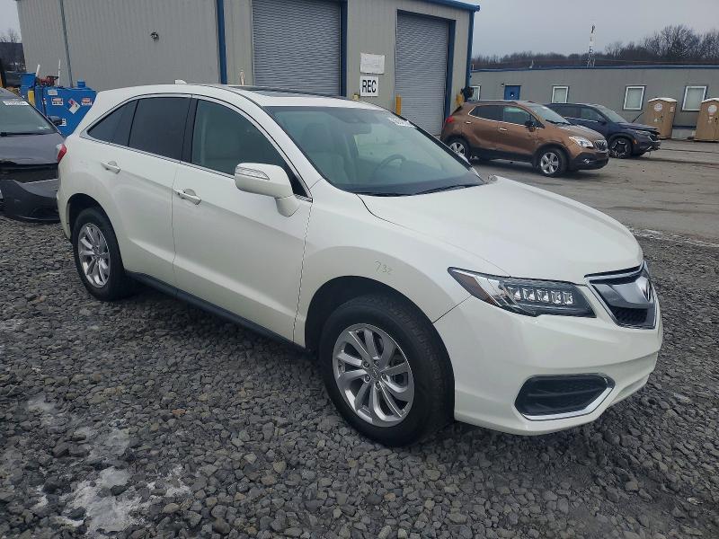Photo 4 from auction – 2017 ACURA RDX with VIN 5J8TB4H32HL008576