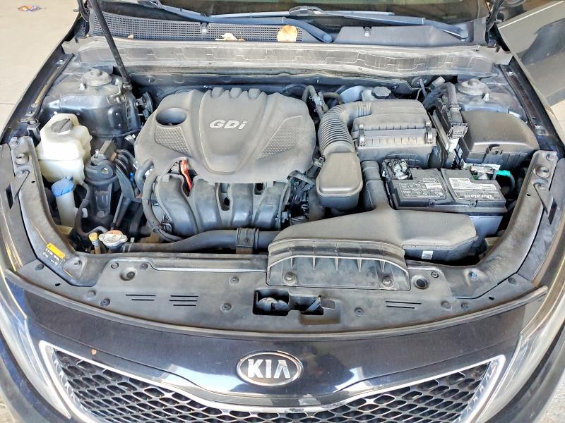 Photo 11 from auction – 2015 KIA OPTIMA LX with VIN KNAGM4A72F5657977